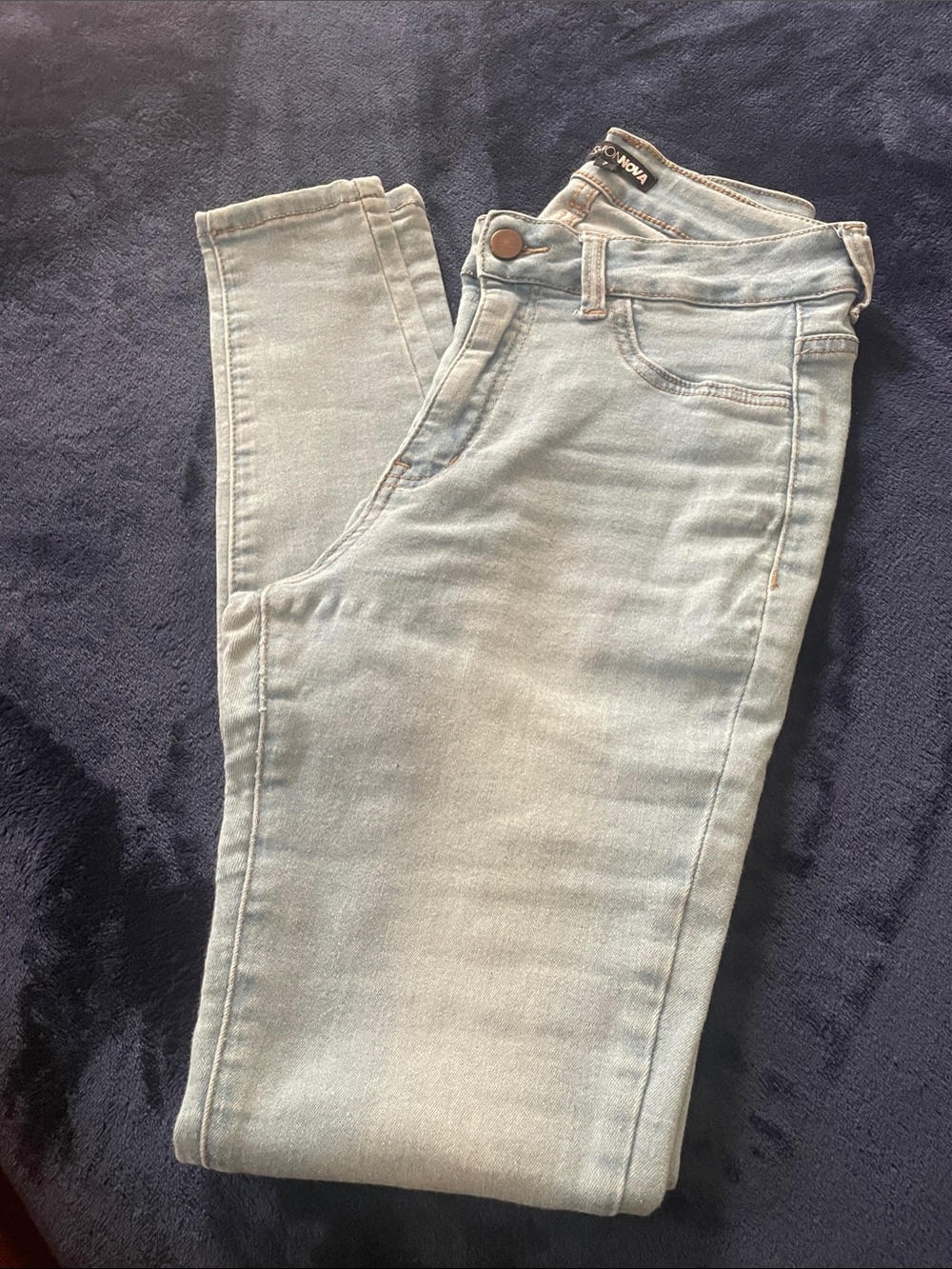 Fashion Nova Light Wash Women’s Skinny Jeans